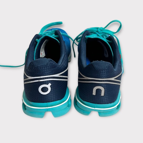 On Cloud On Running Cloudace Running Shoes Sneakers Malibu Curaçao Size 7.5 - Picture 6 of 10